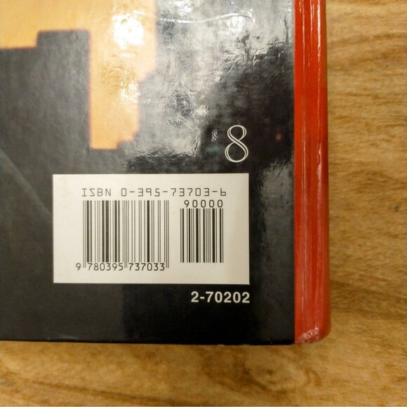 Language of Literature 8th Grade Hardcover McDougal-Littell Publishing - Picture 4 of 9